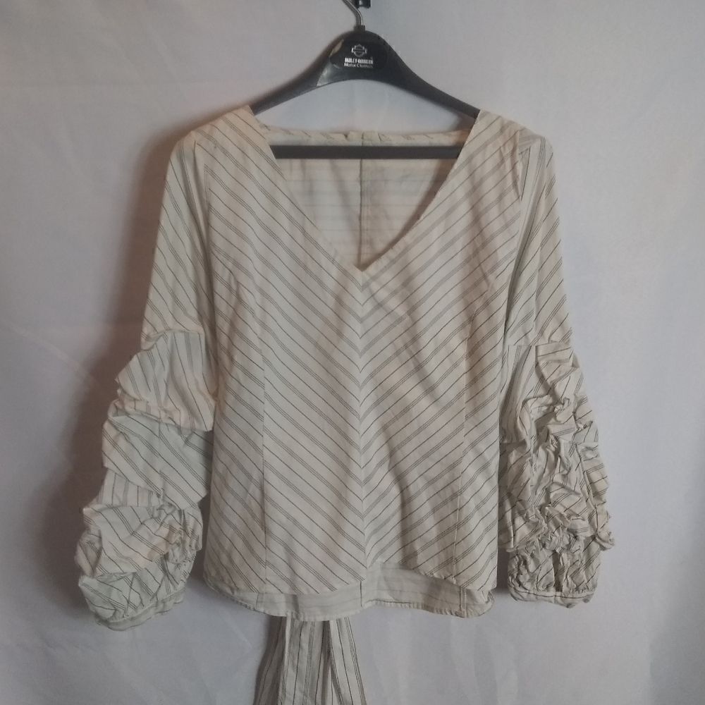Jane and Delancey top